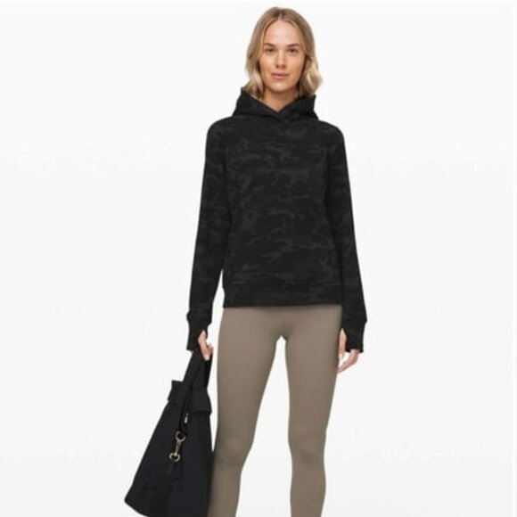 lululemon athletica Tops - Lululemon Scuba Pullover Hoodie